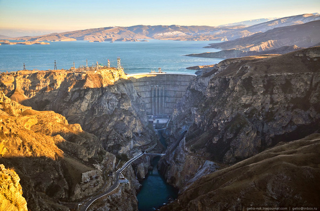 Чиркейская ГЭС – самая высокая арочная плотина в России (фото)