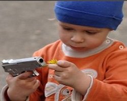 В Пенсильвании ребенок пришел в детский сад с заряженным пистолетом