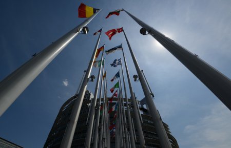 ЕС не смог принять санкции против России 