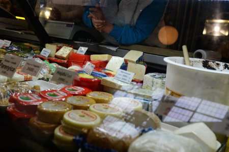 Роспотребнадзор запретил импорт сырных и сыроподобных продуктов из Польши в Россию