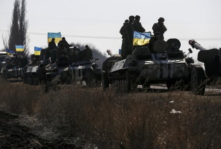 СМИ: США предоставляют Киеву спутниковые данные о расположении ополченцев