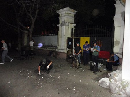 Ночью взорван вход в офис «Самообороны Одессы»