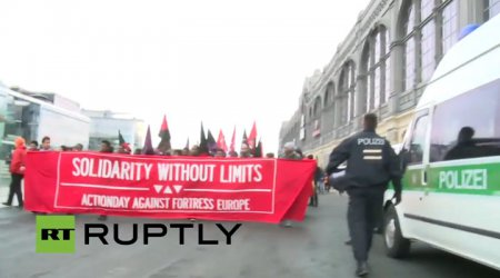 В Дрездене происходит Всеевропейский митинг против мигрантов