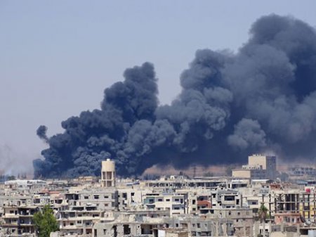 Террористы бегут из Хомса после дезертирства их главаря