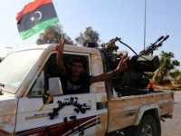 В Ливии правительство исламистов сложило полномочия в пользу присланных ООН ...