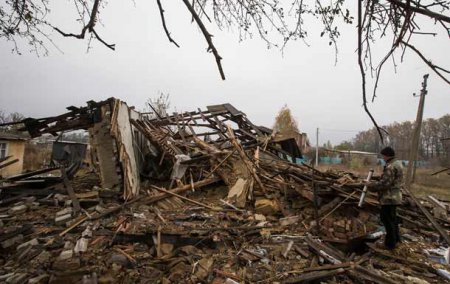 В результате обстрелов ВСУ разрушены дома в Зайцево и Александровке
