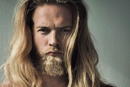Лейтенант военно-морского флота Норвегии в образе викинга стал звездой Instagram