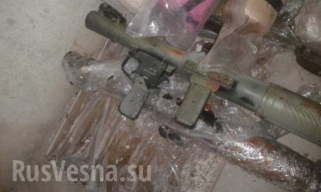 Возле Днепропетровска найден тайник с арсеналом оружия (ФОТО)
