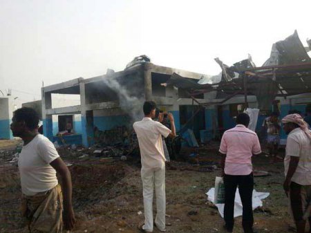 Около 15 человек погибли в результате удара ВВС саудовской коалиции по больнице в Йемене