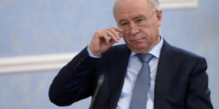 Самарский губернатор объяснил жалобы на долги по зарплате "подогревом посла США"