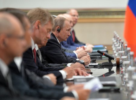 Путин: ВКС России помогли сохранить государственность в Сирии