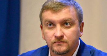 Мы заставим Кремль признать украинское гражданство Сенцова и Кольченко, – П ...