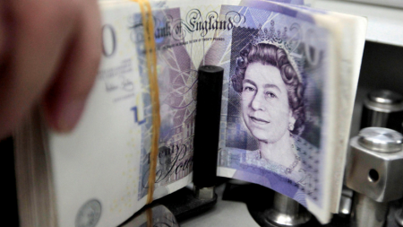 Фунт пошёл по миру: что курс британской валюты может означать для экономики России
