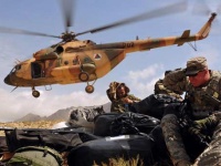 Одновременно талибы и ИГ заявили об уничтожении вертолета в центральном Афг ...