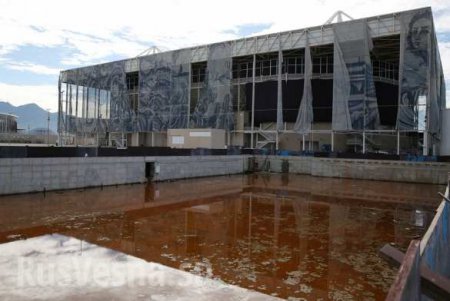 Разруха и запустение: Рио полгода спустя (ФОТО)