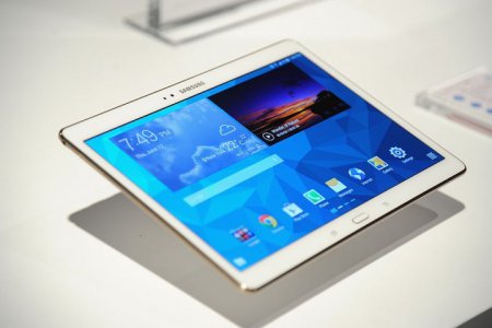 Samsung готовит к продаже планшет Galaxy Tab S3 стоимостью в $600