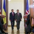 США не сдают Украину. Они просто ее кидают