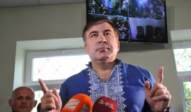 Даже опальный беглец Саакашвили не видит будущего распадающейся Украины