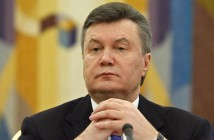 Суд отстранил адвоката Януковича