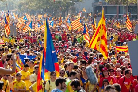 Парламент Каталонии провозгласил независимость края от Испании