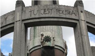Европейские варвары. В Польше сносят памятники Победы над фашизмом
