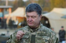 Порошенко объявил о проекте по строительству общежитий для военнослужащих