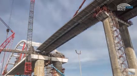 Стройка века: до начала пешеходного движения по Крымскому мосту осталось ус ...