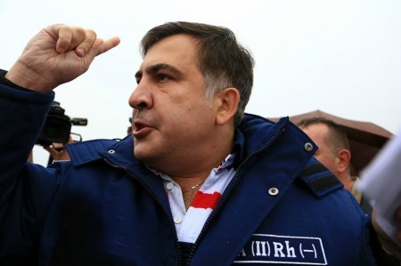 Саакашвили записал видеообращение к Порошенко и снова призвал подать в отст ...