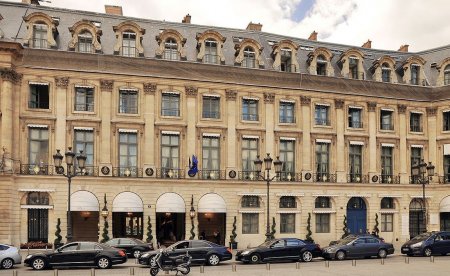 В Париже из отеля Ritz украли ювелирных изделий на 4 млн евро