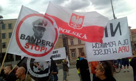 Вятрович: Польша может затребовать экстрадиции за слова о Бандере