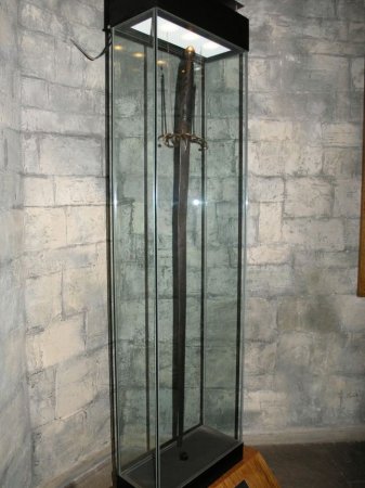 Самые загадочные и знаменитые мечи, о которых слагали легенды