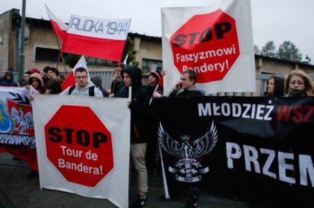 Не Бандерой единым. Как и против кого будет применяться на практике новый польский закон