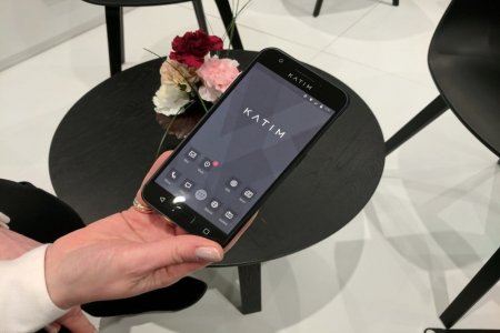 DarkMatter представила на выставке MWC-2018 защищённый от слежки смартфон