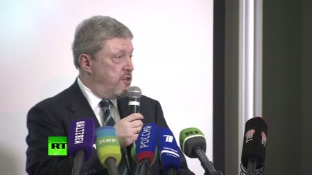 Явлинский обратился к Грудинину на пресс-конференции