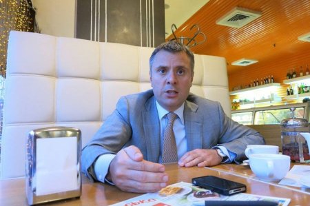 Представитель Нафтогаза поймал Порошенко на лжи по поводу контракта с Газпр ...