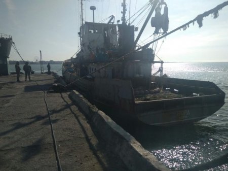 Судам из портов Крыма Киев грозит «серьёзными последствиями»
