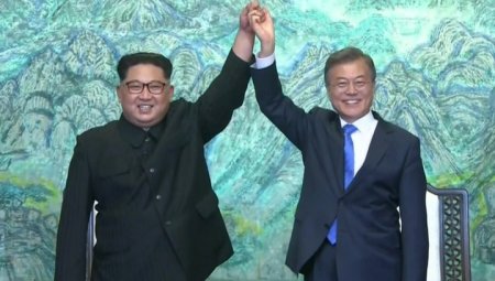 "Не будет больше войны". Южная и Северная Кореи подписали декларацию по итогам переговоров о начале новой эры
