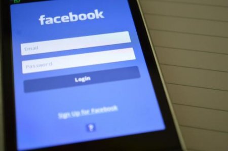 После атаки на прохожих в Париже Facebook активировал «проверку безопасност ...