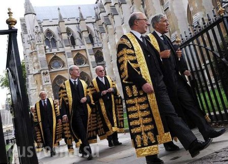 Неожиданно: Верховный суд Британии признал дискриминацию гетеросексуалов