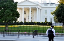 В Белом доме исключили срыв саммита Трампа и Путина
