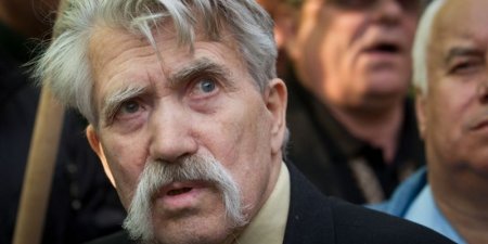 Порошенко посвятил премию «узников Кремля» покойному нацисту Левку Левченко