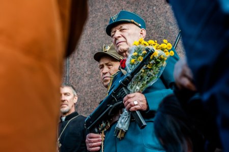 Украинских школьников призвали учиться «воинской доблести» у эсэсовцев