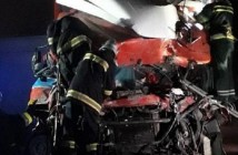 В Хмельницкой области грузовик врезался в кафе, трое погибших