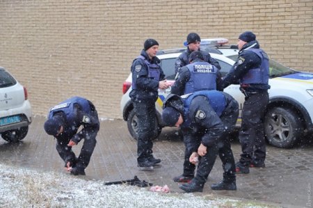 В Одессе под консульством России произошли потасовки