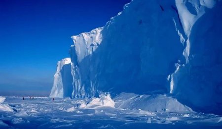 Антарктида: странные аномальные явления и новые находки