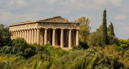 Храм Гефеста - первый мраморный храм Греции