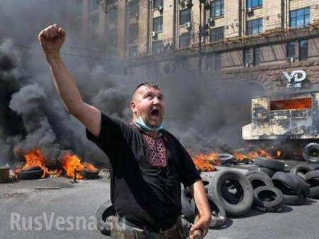 Зеленскому готовят новый майдан, — украинский правозащитник
