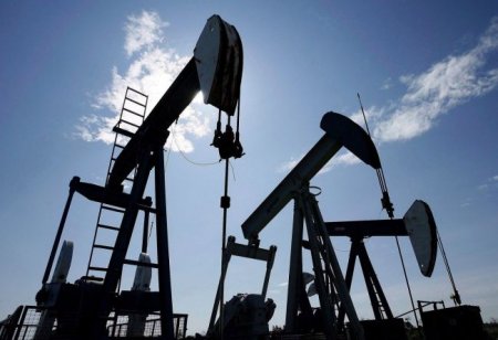 Саудовская Аравия решила значительно нарастить добычу нефти — Bloomberg