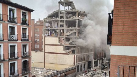 Мощный взрыв прогремел в здании в центре Мадрида