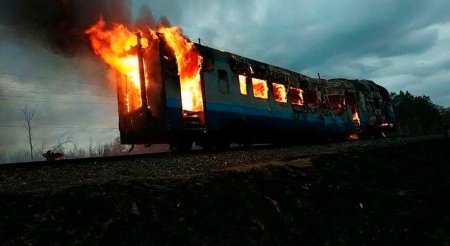 Столкновение пассажирских поездов в Чехии: множество раненых, есть погибшие (ФОТО, ВИДЕО)